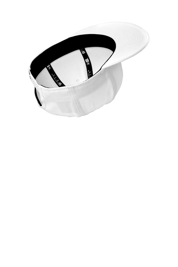 New Era ® Standard Fit Flat Bill Snapback Cap